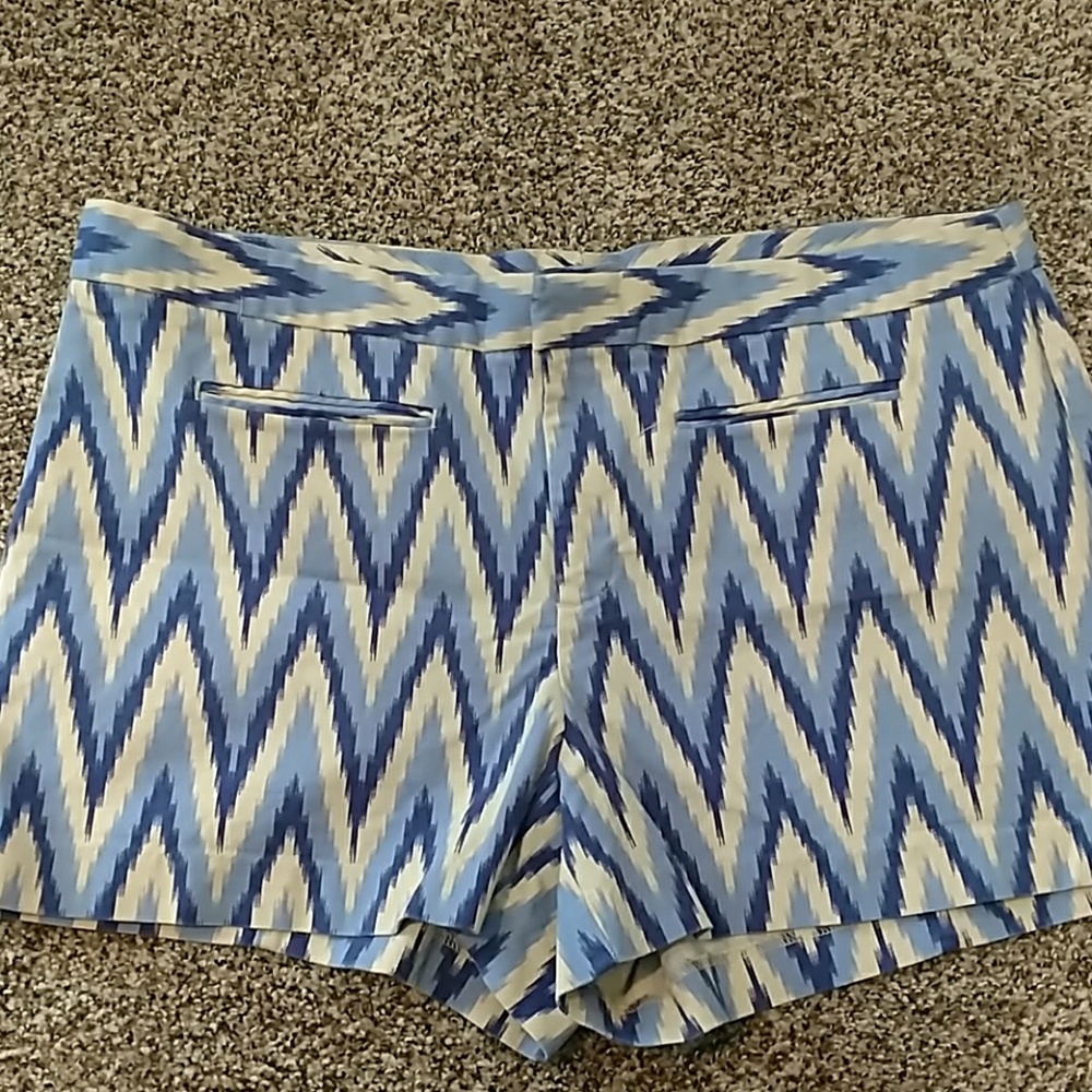 Gap shorts